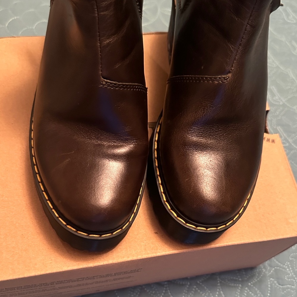 Dr. Martens Dark Taupe Chelsea Boots - Picture 5 of 5